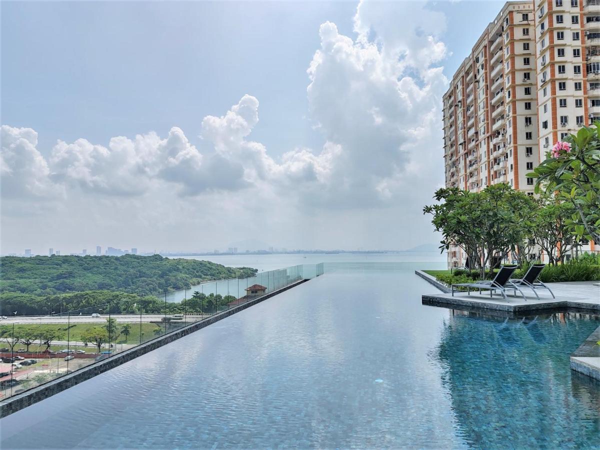 Cozy Minimalist Suite At Urban Suites Georgetown By Superstay Jelutong Exterior photo