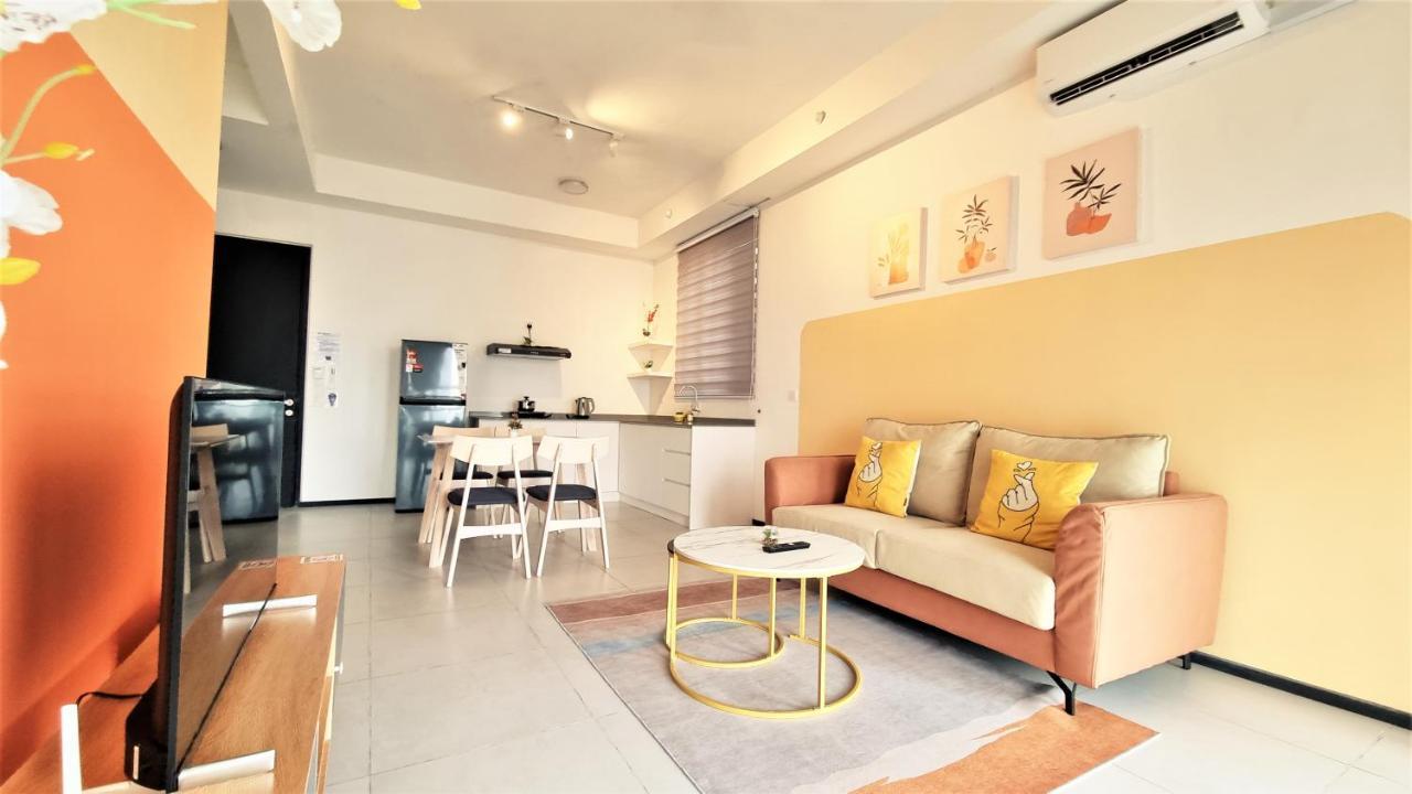 Cozy Minimalist Suite At Urban Suites Georgetown By Superstay Jelutong Exterior photo
